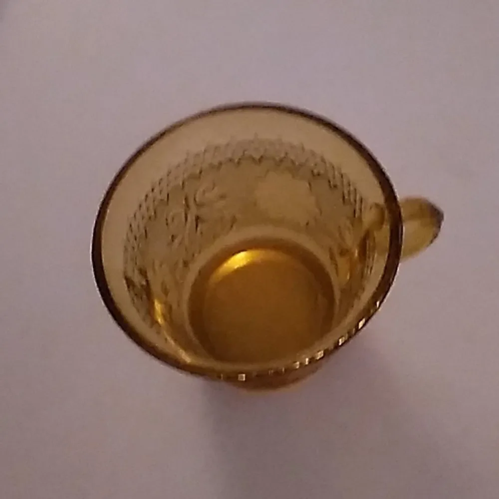 Sandwich Glass